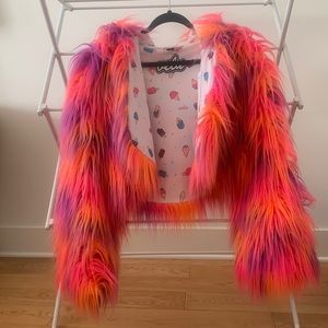 😱 RARE Velufur Lorax Fur Crop Jacket (Reversible)